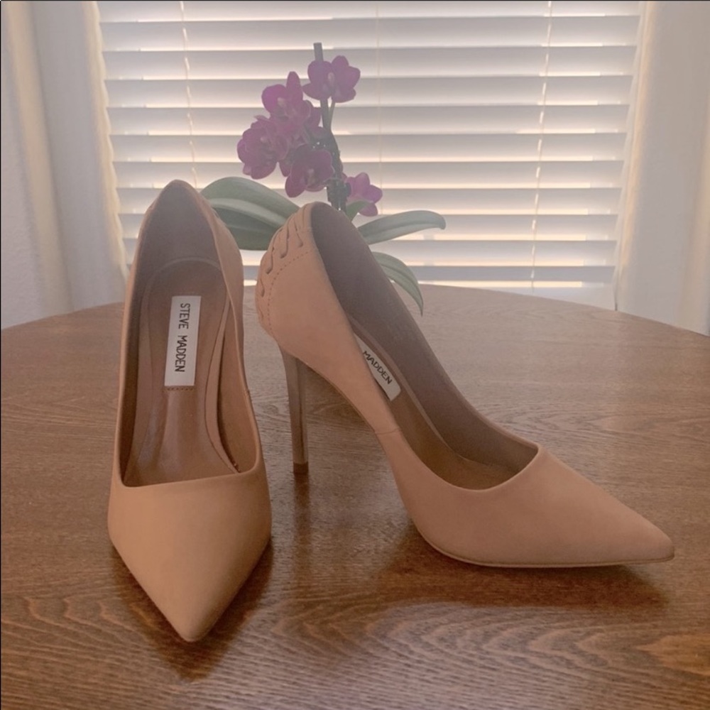 Steve Madden Tan/Nude Herls S-6.5